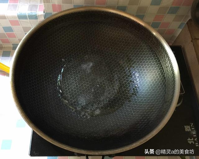 男人喝鲫鱼汤的好处，男人吃鲫鱼有什么好处和功效（补钙补身营养高）