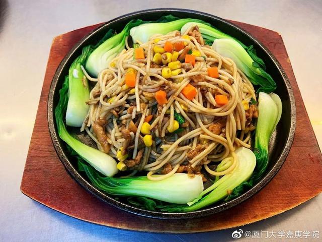 厦门大学嘉庚学院是几本，厦门嘉庚学院怎么样（这5所大学伙食堪比饭店）