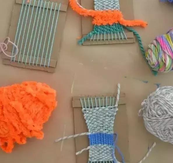 手链编织，手链编织教程 红绳 简单易学（毛线手链编织教程，一定要学会）