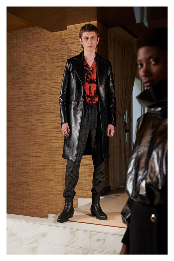 纪梵希男装怎么样，用叛逆、男孩、绅士和情人打造情怀单品