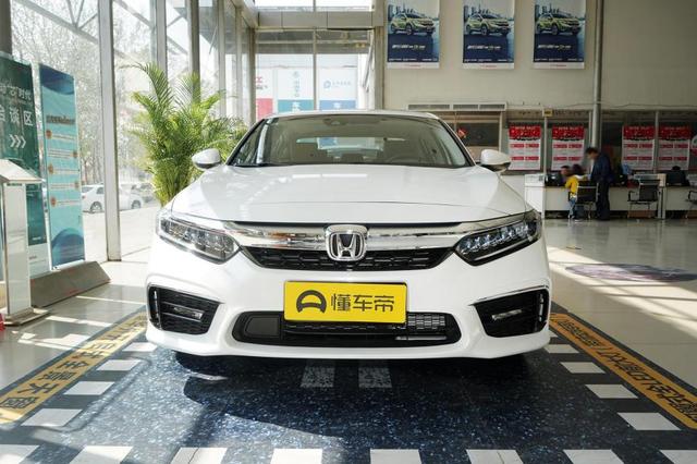 东风本田英诗派，本田英诗派的发动机跟雅阁一样吗（深度体验INSPIRE混动车型）