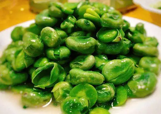 立夏碰蛋的寓意，立夏撞蛋是什么意思（系疰夏绳、斗蛋、称重……立夏的这些习俗）