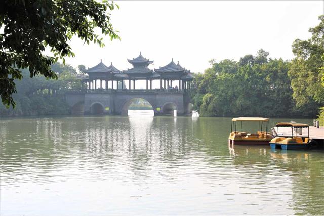 东莞好玩的地方，东莞有什么好玩的（国庆来中国篮球之都东莞旅游）