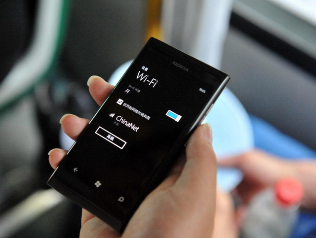 联通宽带网速突然变慢，联通宽带网速变慢打电话给客服（家里WiFi网速突然变差）