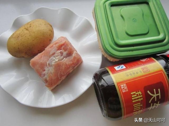 土豆酱的家常做法，土豆丝的家常做法步骤（最经济实惠的炸酱）