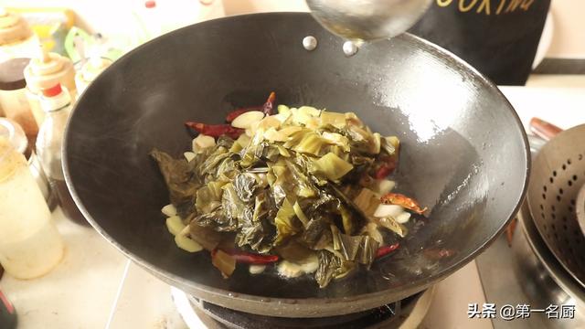 鲤鱼能做酸菜鱼吗，学会这个小技巧