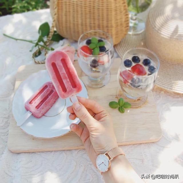 dw手镯什么档次，dw手镯好吗（杨幂baby郑爽带了那么多货）