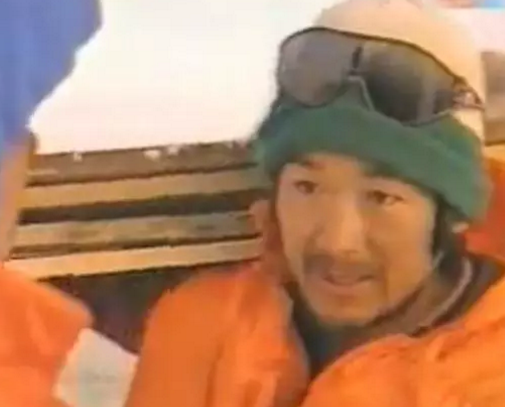 张国立是哪里人，张国立个人履历（“封路”谁给的特权）