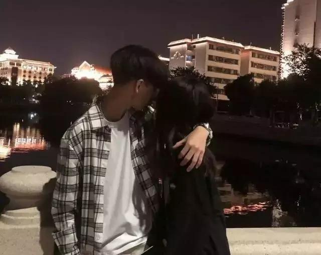 最潮老婆的称呼，女人最想听的暧昧称呼（情侣间的8种骚称呼,中5种以上,你们可以官宣了）