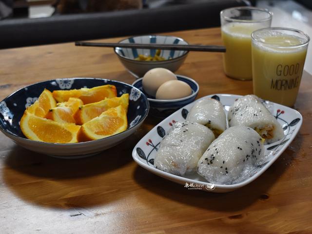 上班族早餐吃什么方便快捷，早餐吃什么比较方便快捷（上班族的7款早餐）