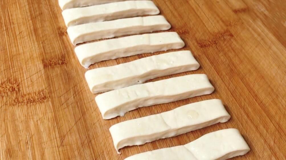 圖片[5]-【油條】做法步驟圖 更美味 幾分鐘就出鍋-起舞食譜網(wǎng)