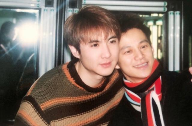 沈腾年轻的时候图片，沈腾年轻照片（人到中年胖到认不出了）