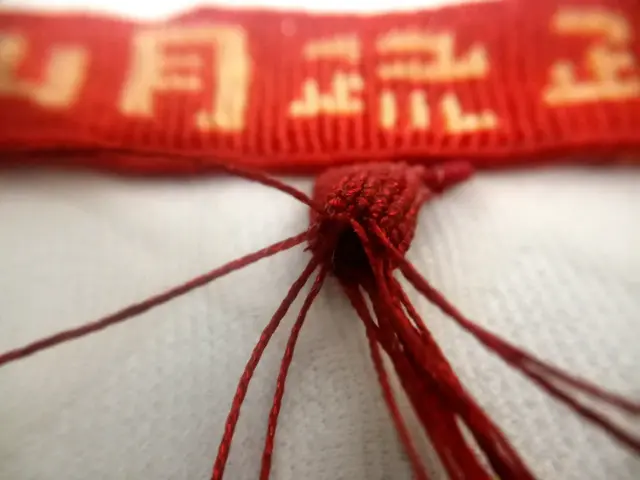 手工粽子怎么做简单又漂亮，手工五彩粽子制作方法（精致小巧的4角粽子）