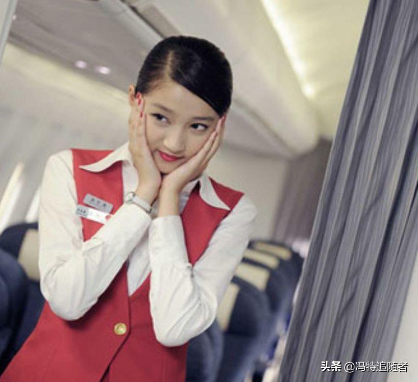 张天爱空姐照，王鸥空姐照，还是刘亦菲的空姐照最惊艳
