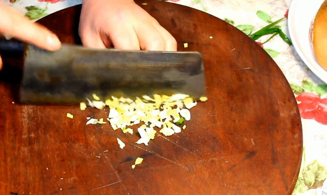 卤蹄膀的做法，知道这两个小诀窍就够了