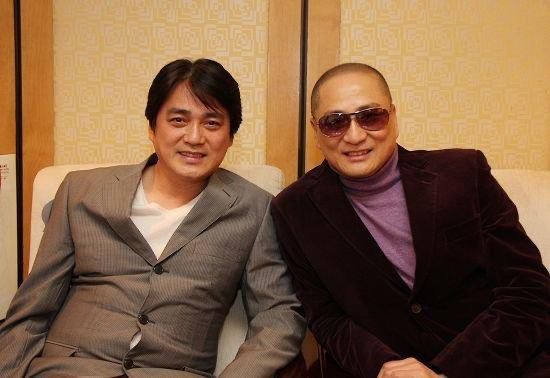 香港男演员汤镇宗相片，汤镇业与小25岁娇妻现身