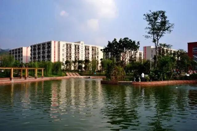 四川电影电视学院是几本，四川电影电视学院是几本学校（盘点成都改名后的独立学院）