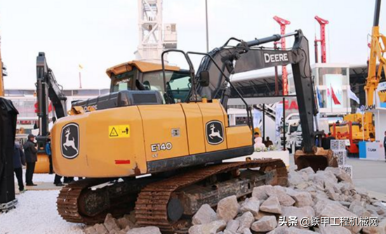 百姓网工程机械挖机 约翰迪尔撤出中国的背后，中国工程机械市场的“这本经”怎么念？