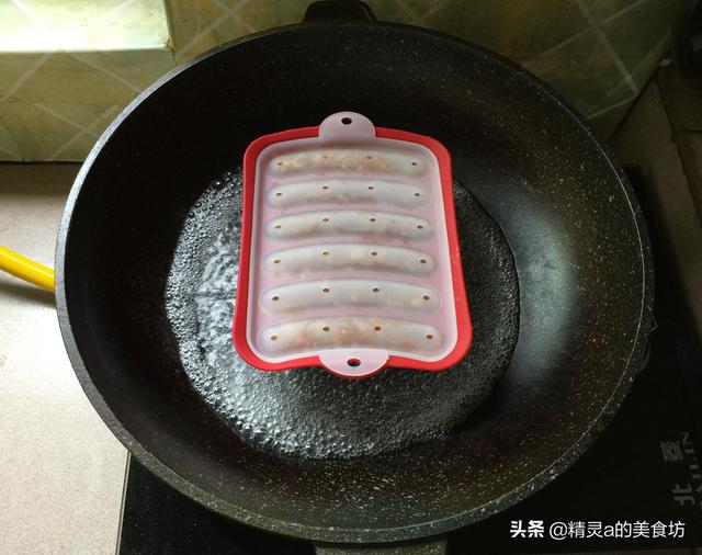 肉肠怎么做好吃，在家做脆皮肉肠的做法（孩子吃了身体壮）