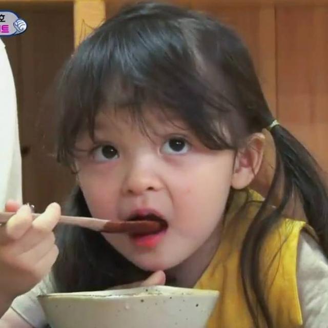 萌娃|朴恩娜| 恩娜小天使，微信头像，萌娃|朴恩娜| 恩娜小天使（想生个这么可爱的女儿啊）