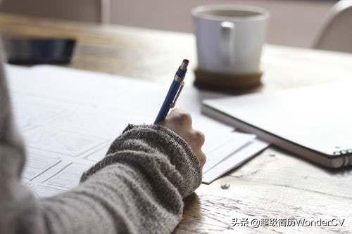 简历教育经历怎么写，简历制作时教育经历该怎么写（大学生都需要知道的简历攻略）