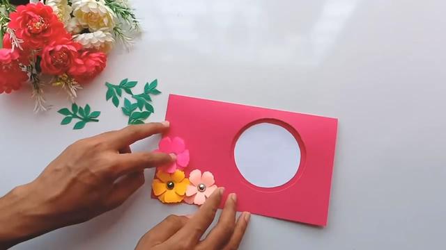 元旦贺卡制作，怎样制作立体元旦贺卡（2019新年贺卡的制作方法）