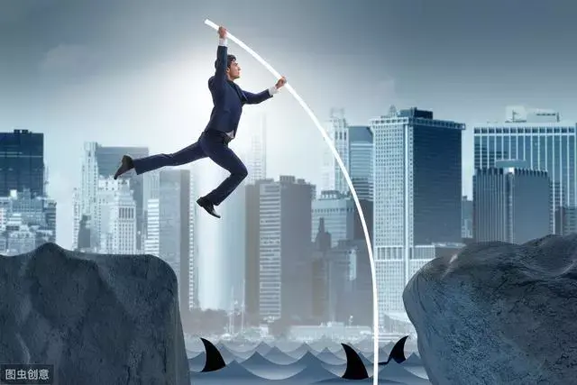 劳动合同法第46条（不懂劳动法也没事）