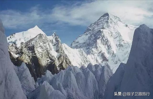 乔戈里峰属于中国吗，珠穆朗玛峰属于哪个国家（每个登山者的终极梦想）