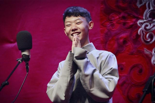 郭德纲收徒，郭德纲收徒顺序辈分（《德云社1/4世纪恩怨》）