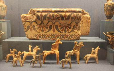 希腊黑暗时代，希腊黑暗时代的两个遗产（希腊人是如何从黑暗时代走向复兴的）