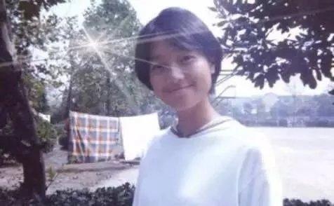 朱丹的倔强，自己选的老公，咬着牙也要撑到底：其实她并不卑微