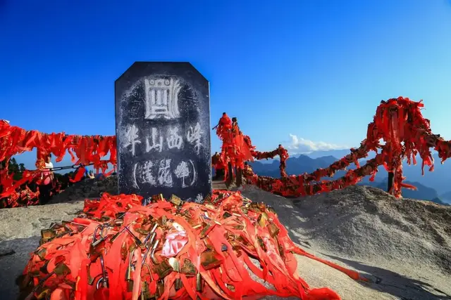 华山主要的旅游景点都有哪些，华山主要景点介绍（华山必去的几个景点知道吗）