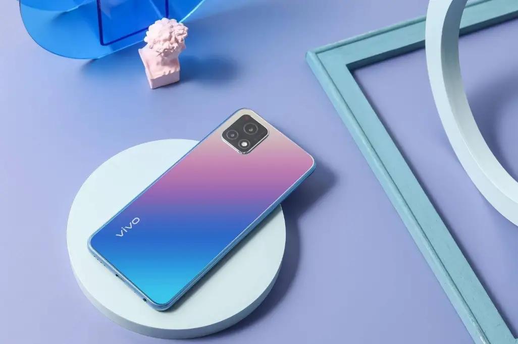 vivoy52s值不值得入手（vivo Y52s评测）