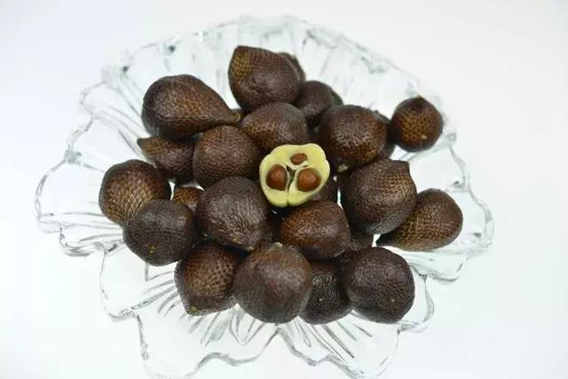 蛇皮果的营养价值,这种水果不一般(蛇皮果的药用价值)