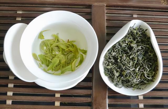 茶果间作种植方式的茶是什么，采用茶果间中种植的是什么茶（碧螺春是款什么茶）