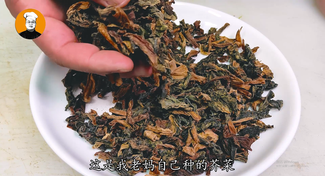 梅干菜饼的做法，梅菜干肉饼的做法（想吃梅干菜饼不用出门买）