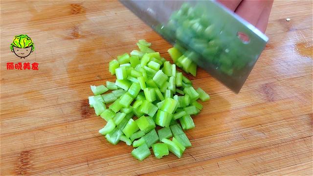 经典茄子的做法！风味茄子丝，风味茄子正宗的做法（风味茄子的家常做法）