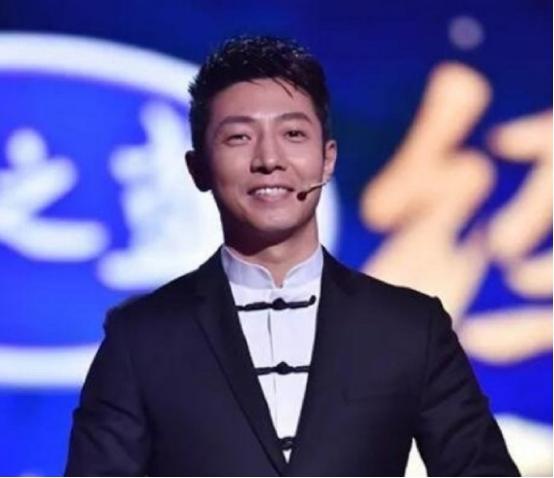 撒贝宁前妻是谁，撒贝宁前妻（背后5个女人皆成遗憾）