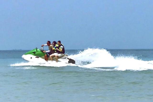 涠洲岛在哪里，涠洲岛和鼓浪屿哪个好玩（这10个地方强烈推荐你去）