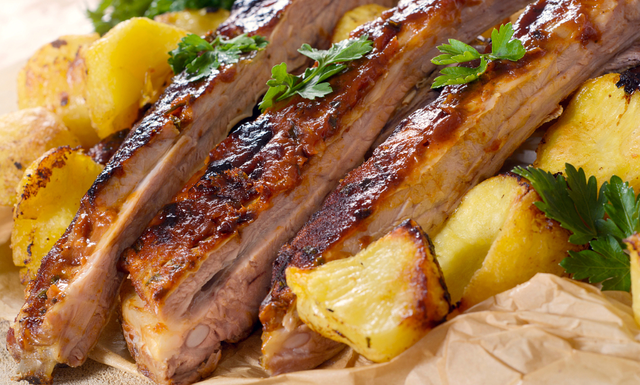 什么是牛排，牛排怎么样做好吃（以后到了西餐厅，千万别上当了）