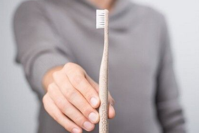 毛衣起球怎么办，毛衣起球怎么解决（让你的毛衣恢复如新）