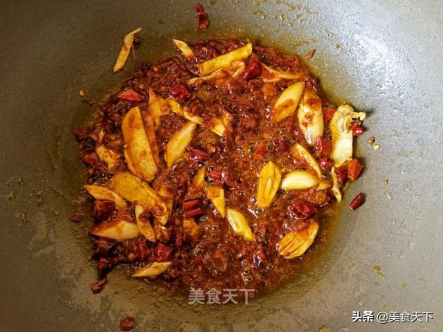 松子玉米的做法，玉米馒头怎么做才能松软好吃视频（玉米这样做也太好吃了吧）