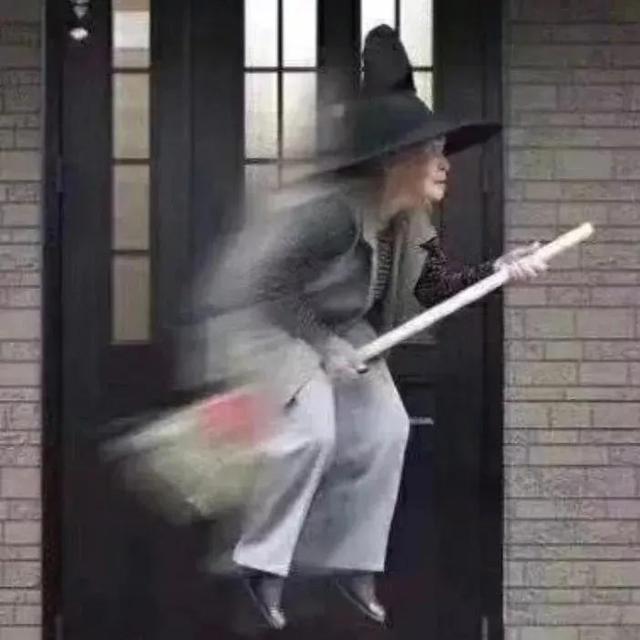 沙雕闺蜜头像微信，沙雕闺蜜头像（沙雕闺蜜头像二人 智障）