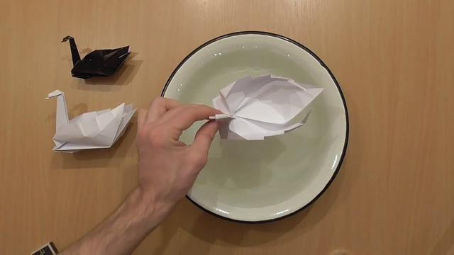 简单天鹅怎么折，天鹅怎么折简单又好看（手工制作天鹅形状的纸船）