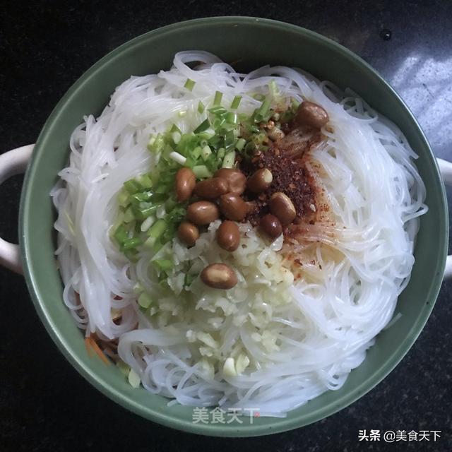 胡萝卜切丝怎么切，胡罗卜怎么炒好吃（看看别人家胡萝卜的做法）