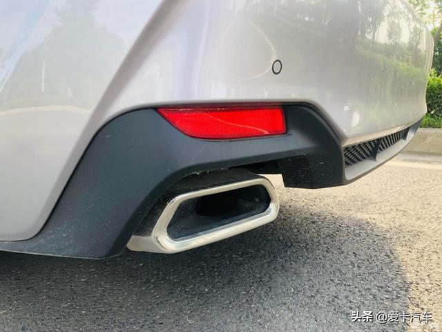 万宝龙签字笔真假鉴别方法，万宝龙签字笔真假鉴别视频（亚洲龙提车，买了就得找对象）