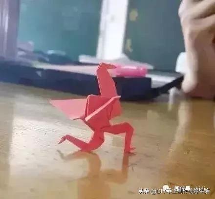 纸鹤怎么折图片 步骤,怎样折千纸鹤(怎么折纸鹤) 纸鹤怎么折图片 步骤,怎样折千纸鹤(怎么折纸鹤)