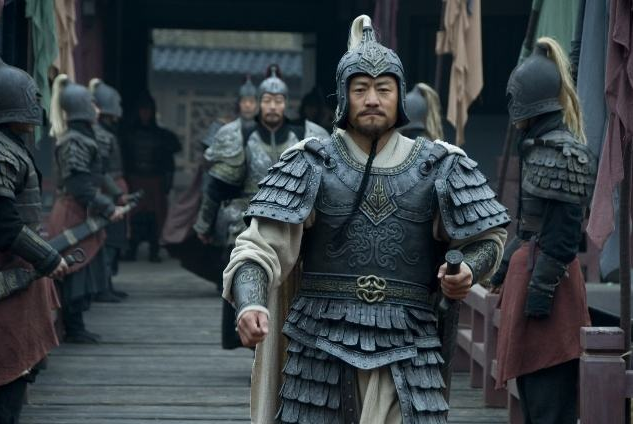 真正的史实里华雄到底被谁杀的，历史中华雄是谁杀死的（三国中常被低估的人）