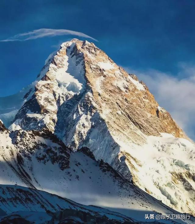 乔戈里峰属于中国吗，珠穆朗玛峰属于哪个国家（每个登山者的终极梦想）