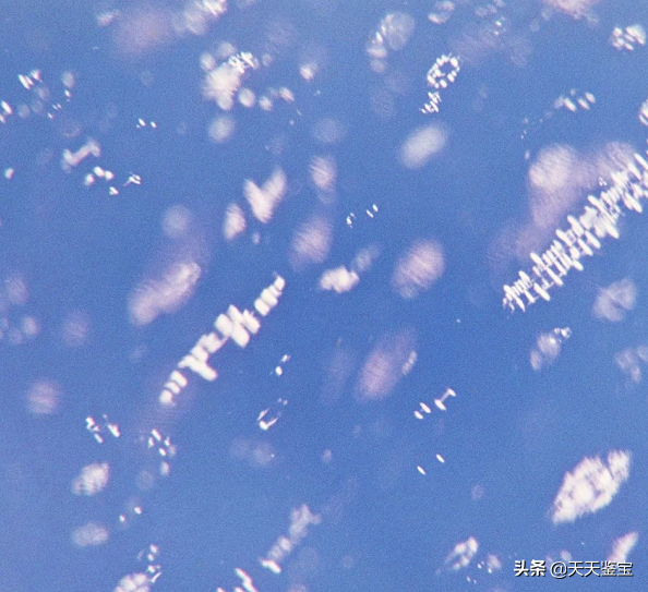 正长石和斜长石的主要区别，正长石化学式（长石族——一个庞大的宝石家族）